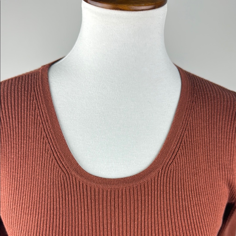 Peruvian Connection-Women's Rust Ribbed Top - Picture 4 of 6